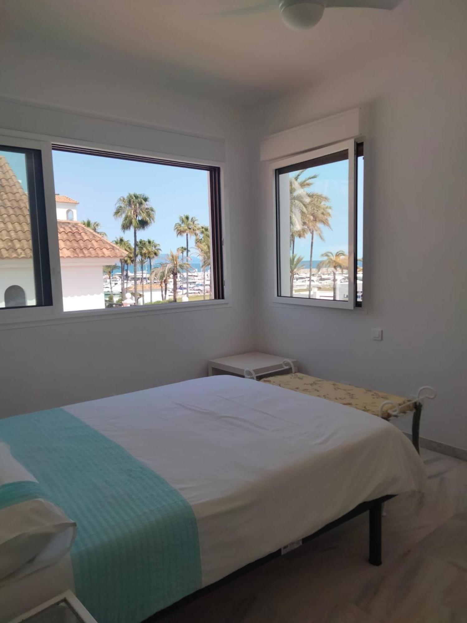 Apartamento En La Playa Manilva Kültér fotó